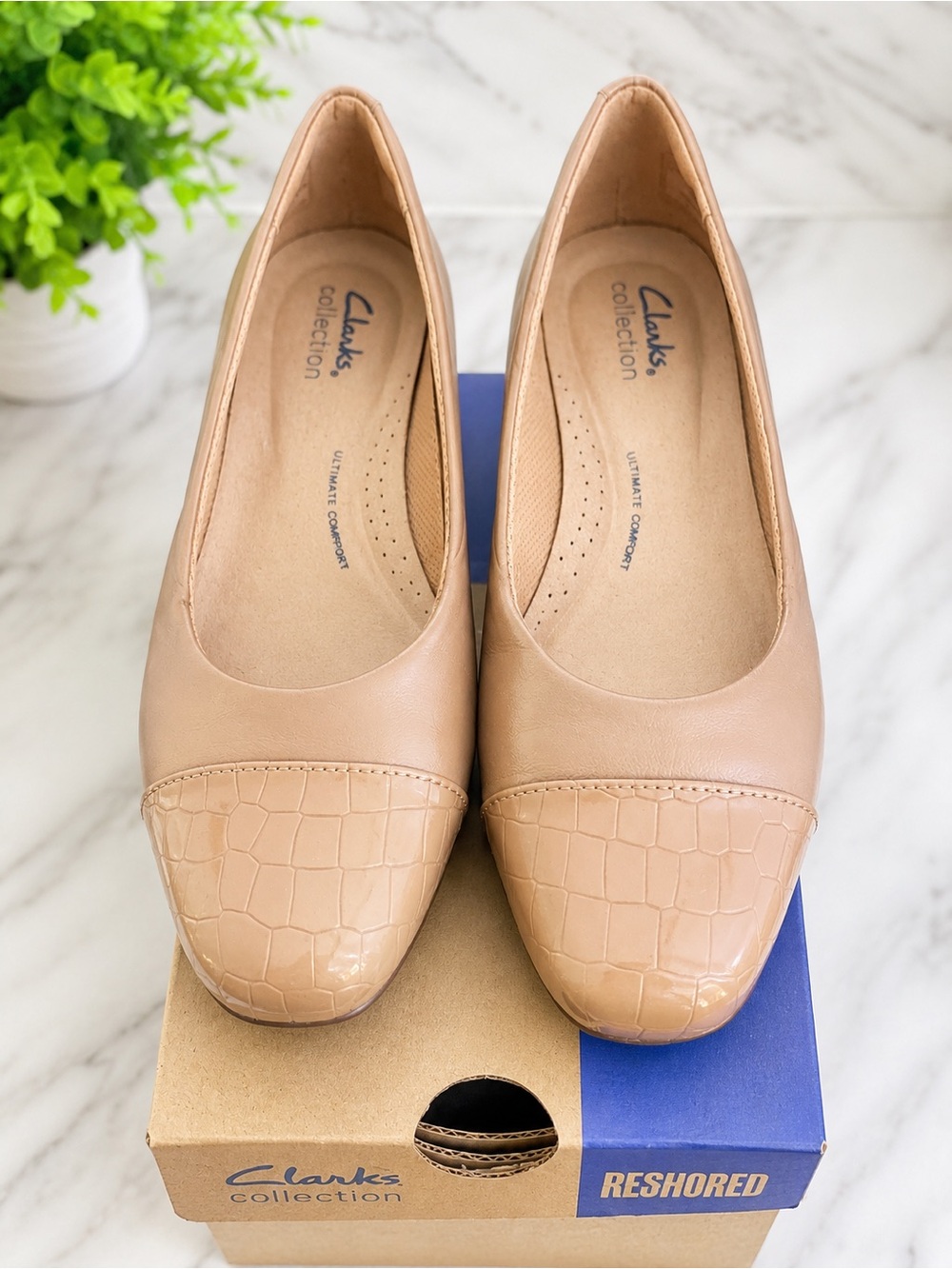 Clarks Juliet Rise Leather Low Heel Flats Nude/Taupe Croc Cap Toe Women’s